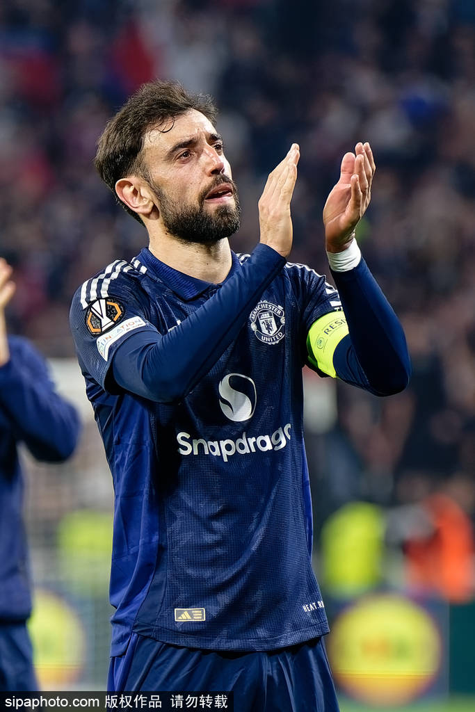 包含阿尔希拉尔全力冲击冠军,关键球员备战状态受关注的词条 包含阿尔希拉尔全力冲击冠军,关键球员备战状态受关注的词条