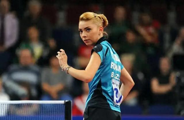 od体育地址-包含法兰克福越战越强，内部实力雄心勃勃的词条