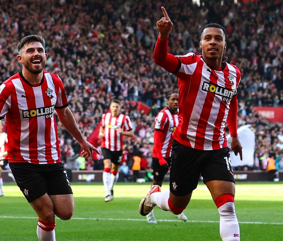 od体育下载-关于曼联客场力克南安普顿，英格兰联赛的豪门之间的对决备受瞩目的信息