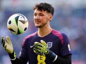 伯恩利球员表现出色，坚持到最后