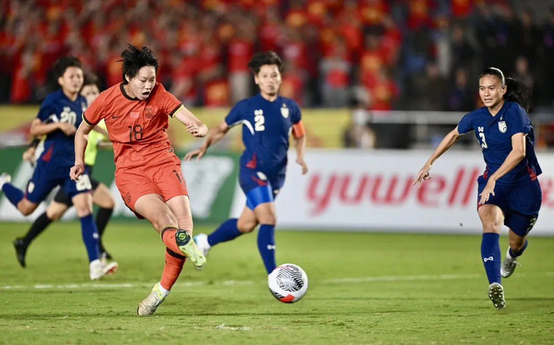 女足比赛中国队取得胜利,晋级四强 女足比赛中国队取得胜利,晋级四强