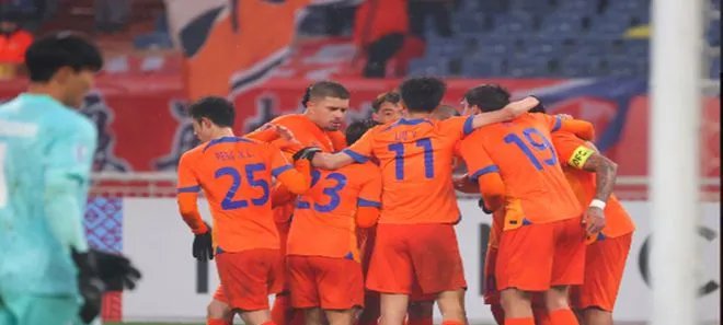 亚洲球队决意在赛场上闪耀 亚洲球队决意在赛场上闪耀