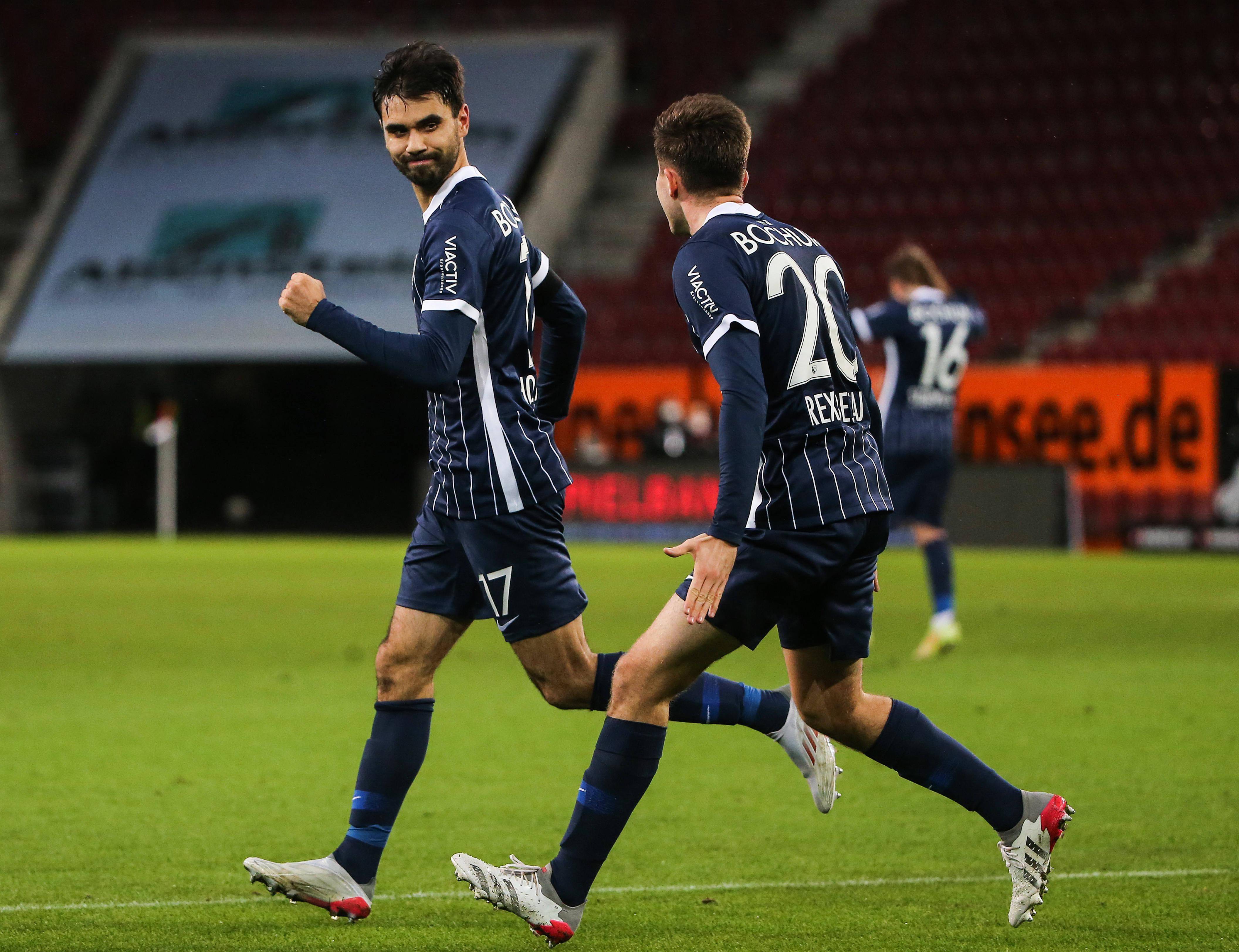 拜仁慕尼黑球员接受媒体采访谈德甲赛季目标的简单介绍 拜仁慕尼黑球员接受媒体采访谈德甲赛季目标的简单介绍