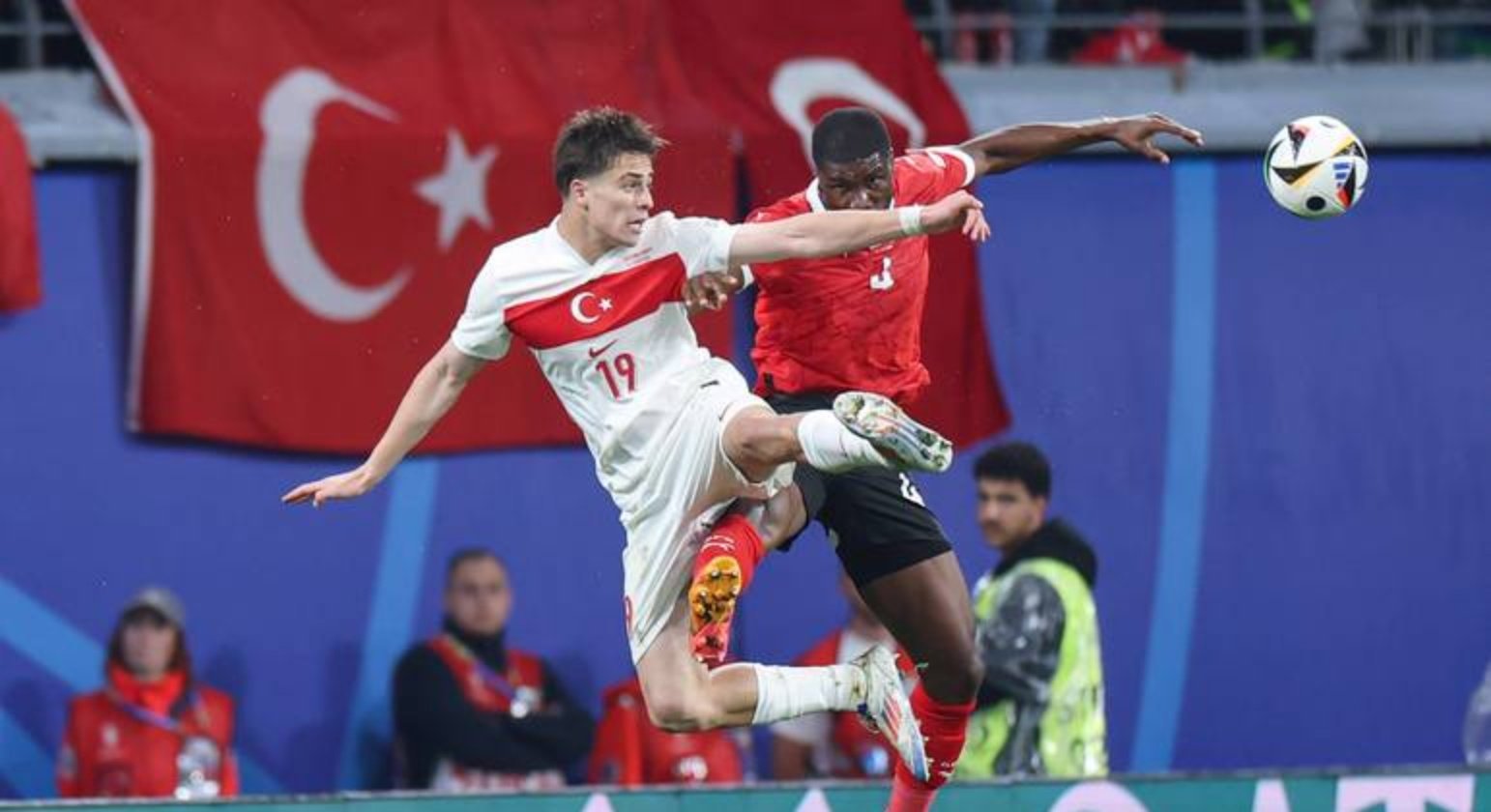 西班牙队连胜对手,实力碾压 西班牙队连胜对手,实力碾压