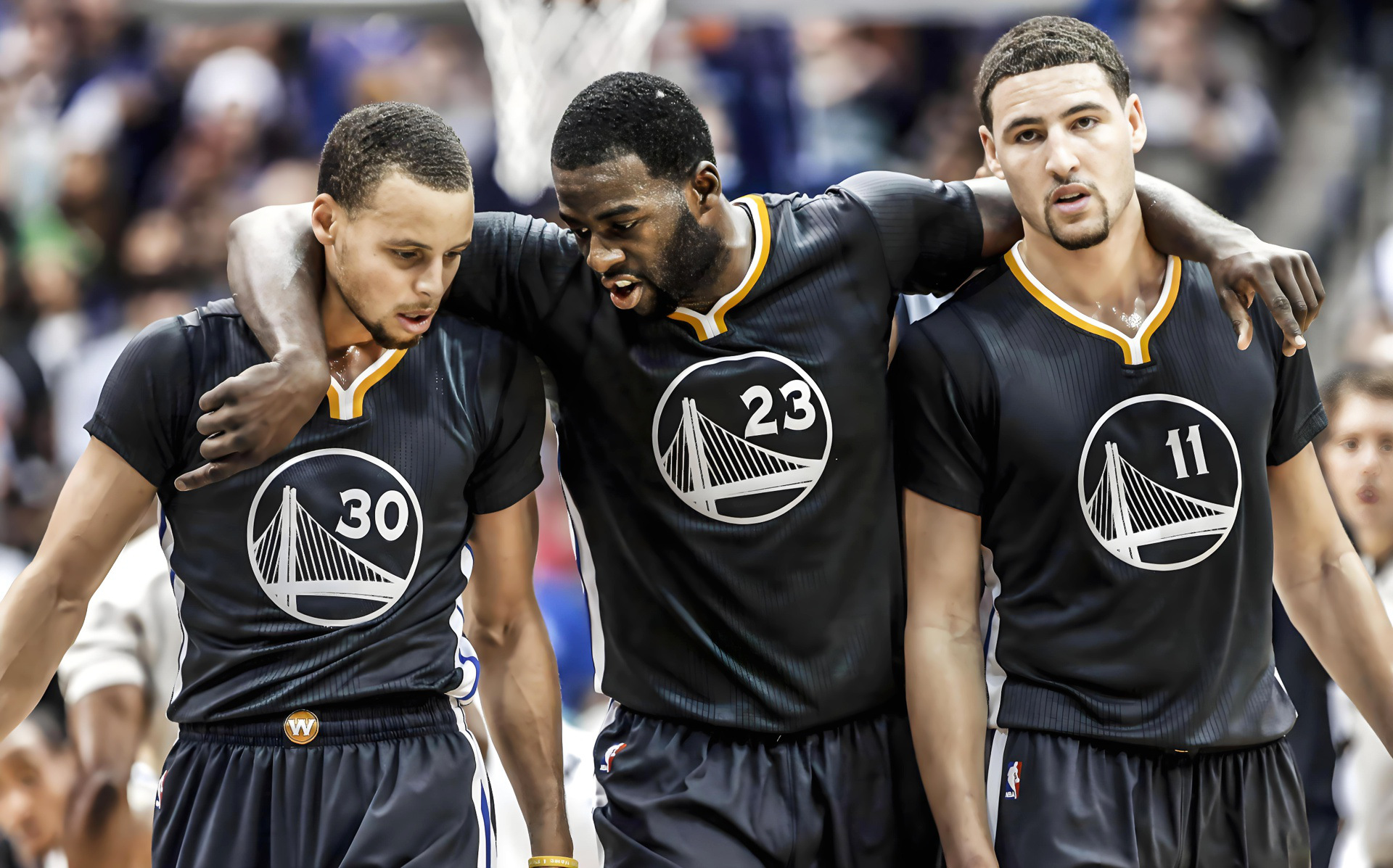 猛龙大胜魔术再胜一场，普尔克助攻关键