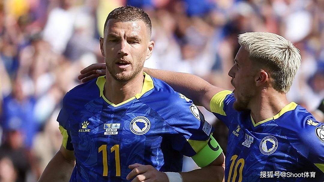 关于捷克队在欧国联比赛中战胜对手，成功晋级下一轮的信息