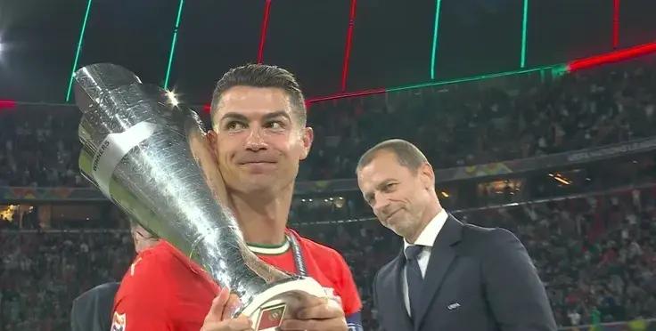 关于捷克队在欧国联比赛中战胜对手,成功晋级下一轮的信息 关于捷克队在欧国联比赛中战胜对手,成功晋级下一轮的信息