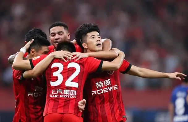 od体育app下载地址-足球赛事彩民中奖喜讯传来，幸运球迷获利的简单介绍