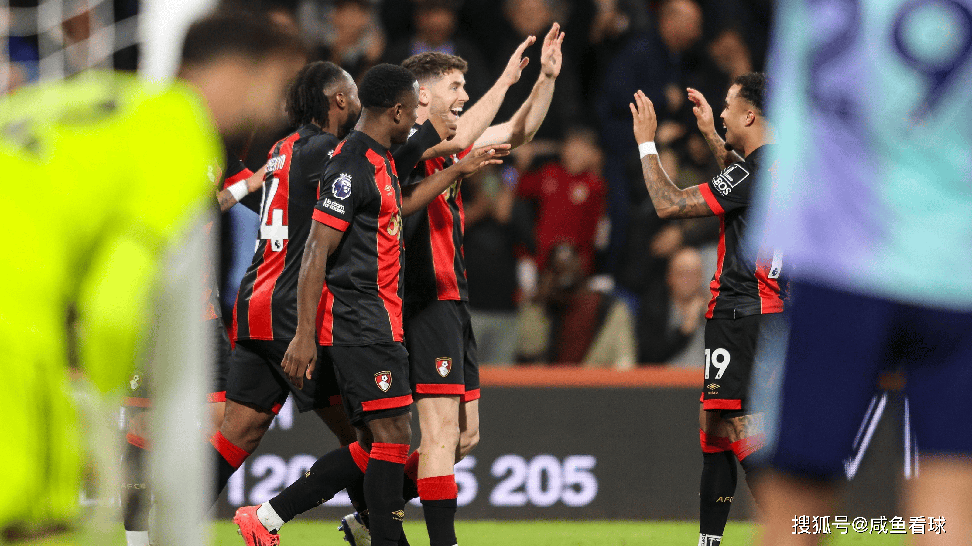 莱切斯特城主场大胜伯恩茅斯 莱切斯特城主场大胜伯恩茅斯